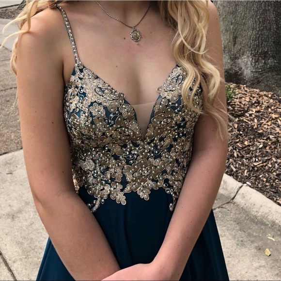Homecoming Dress - Picture 3 of 4